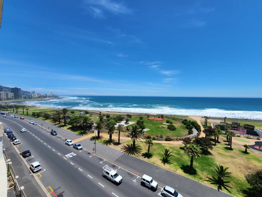 2 Bedroom Property for Sale in Mouille Point Western Cape